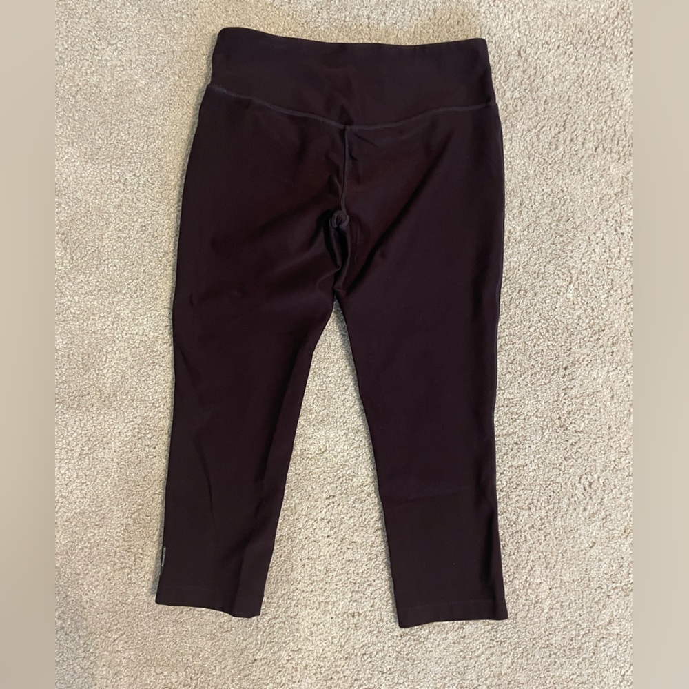 Athletic cropped leggings